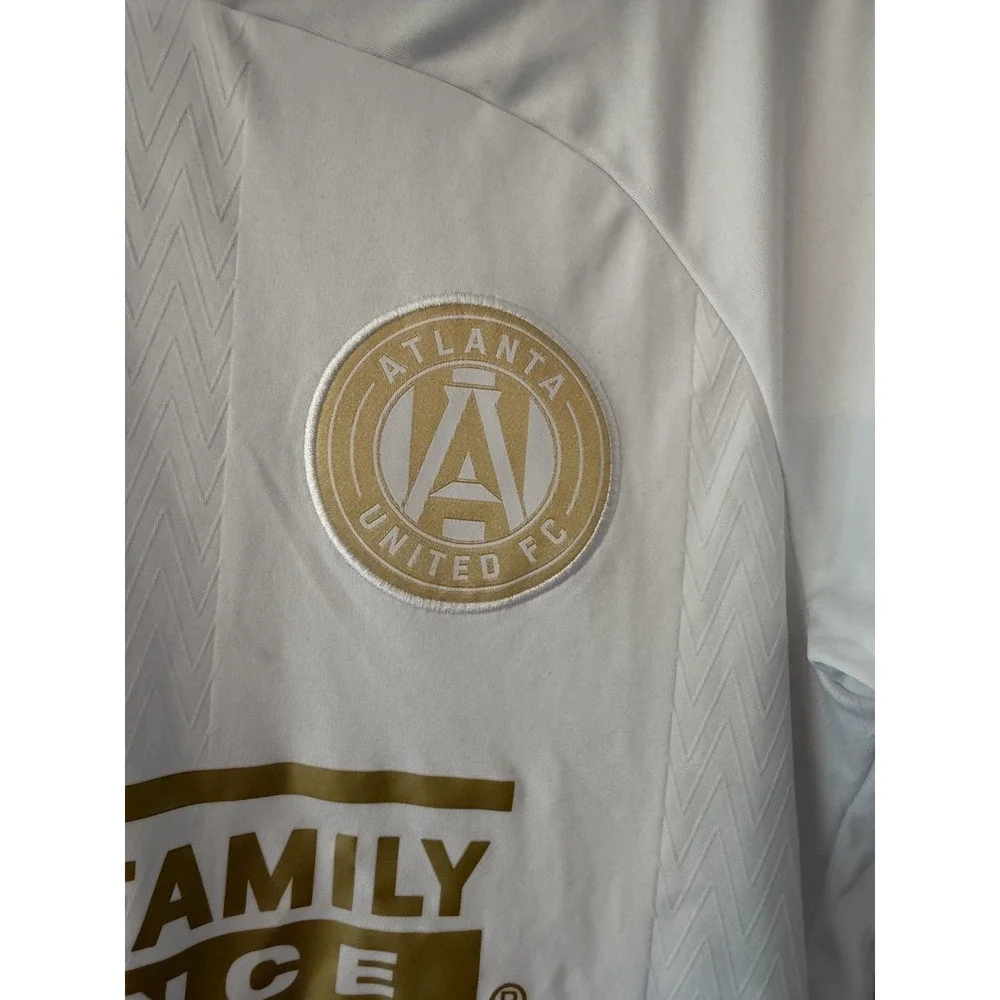 Atlanta United FC Soccer Jersey Men's Small White Gold Short Sleeve Adidas